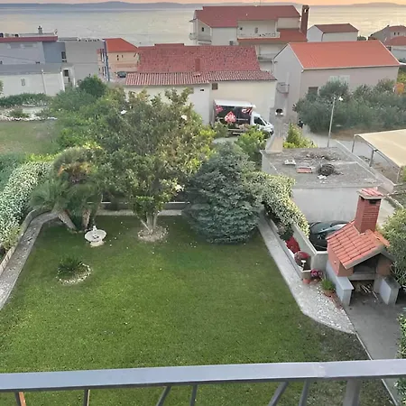 Apartament Stunning Seaview,spacious Chic Family Oasis Loani *